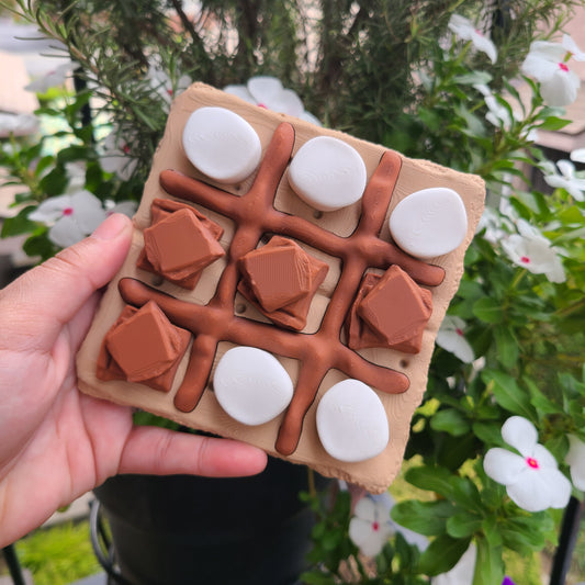 Magnetic S'more Tic Tac Toe Game